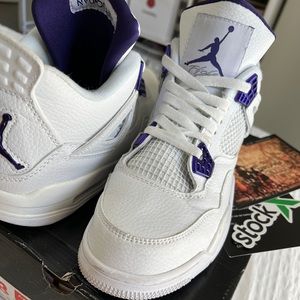 Air Jordan 4 retro